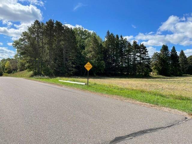 8132 325th AVE NW, Princeton, MN 55371