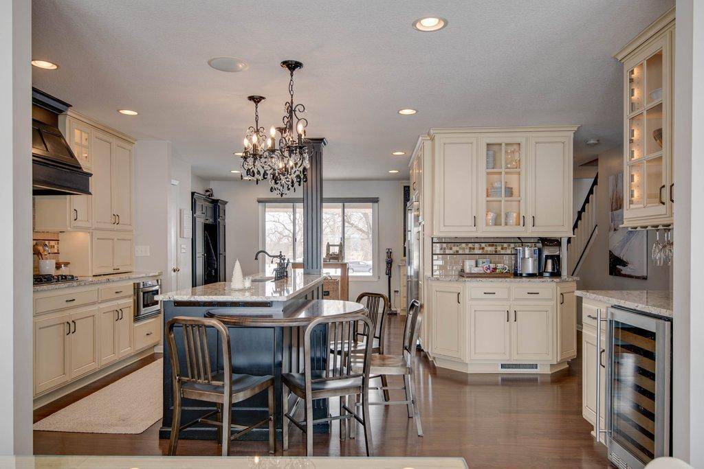 1836 Main ST NW, Elk River, MN 55330