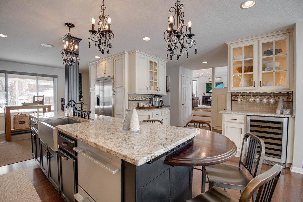 1836 Main ST NW, Elk River, MN 55330