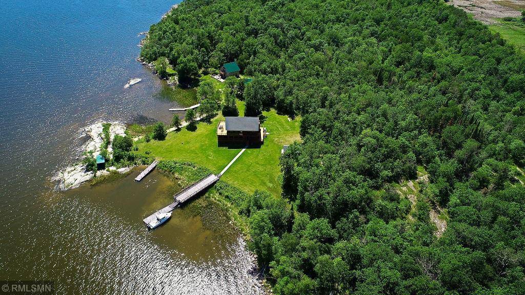 1526 Flag IS, Angle Inlet, MN 56711