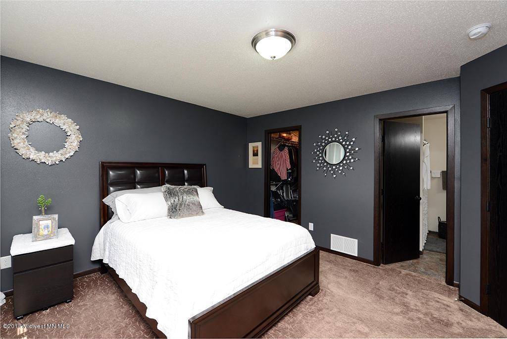 2435 7th CT W, West Fargo, ND 58078