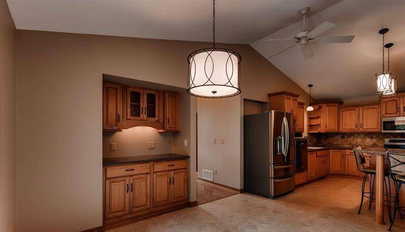 740 Windmill CT, Eagan, MN 55123