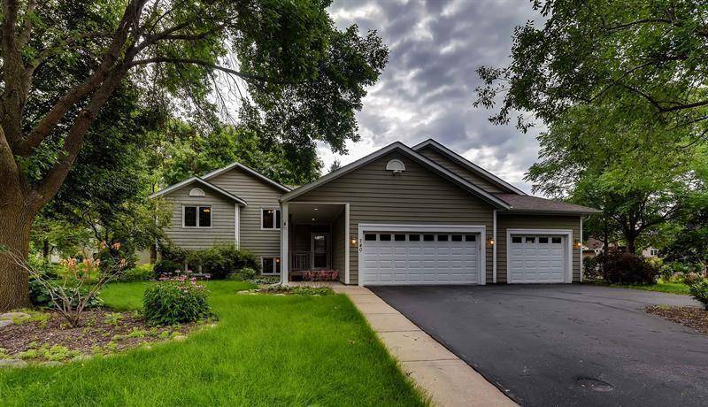 740 Windmill CT, Eagan, MN 55123