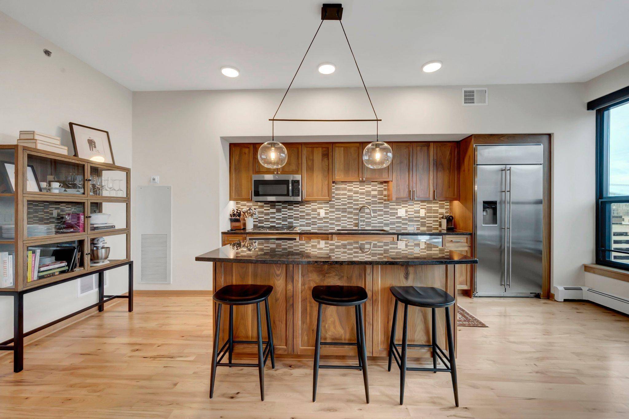 740 Portland AVE #1202, Minneapolis, MN 55415