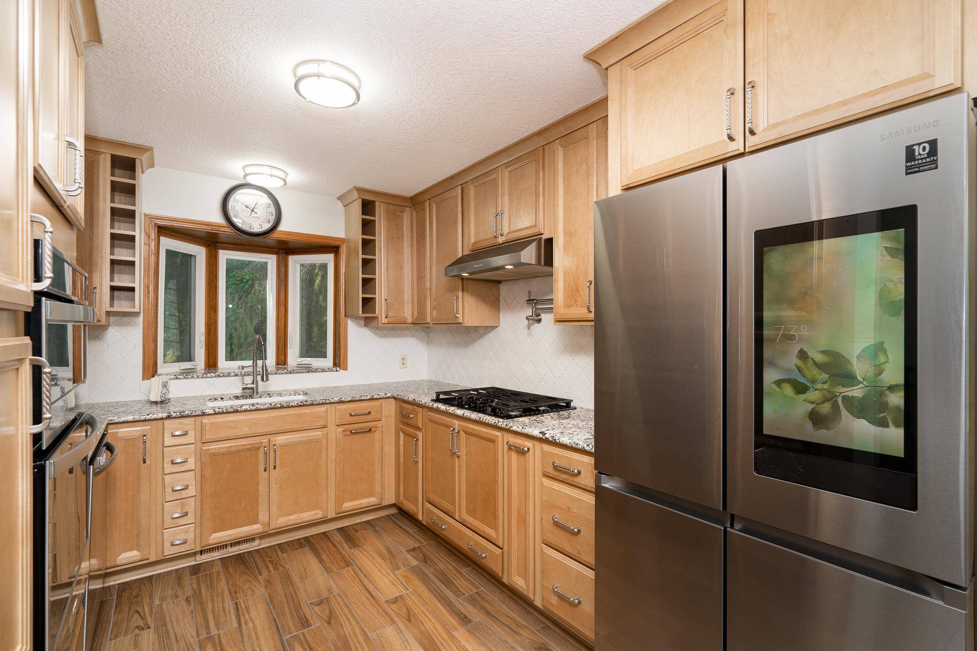 1011 106th AVE NW, Coon Rapids, MN 55433