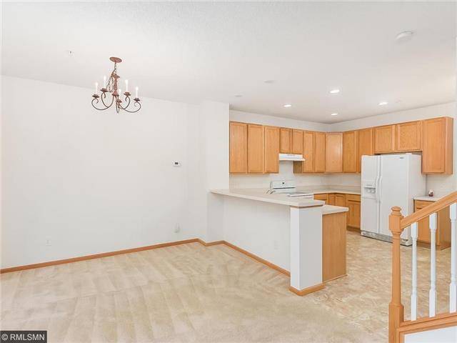 6713 Narcissus LN N, Maple Grove, MN 55311