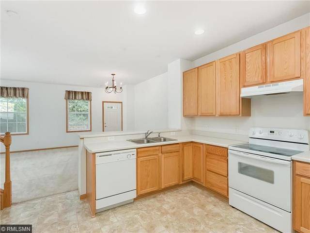 6713 Narcissus LN N, Maple Grove, MN 55311
