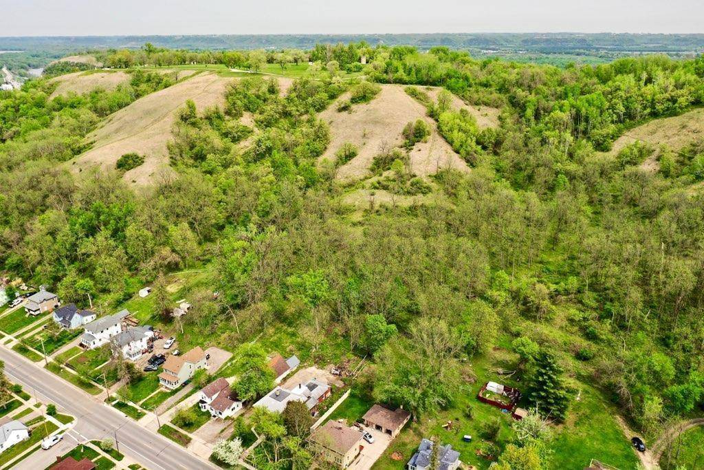 1547 Bush ST, Red Wing, MN 55066