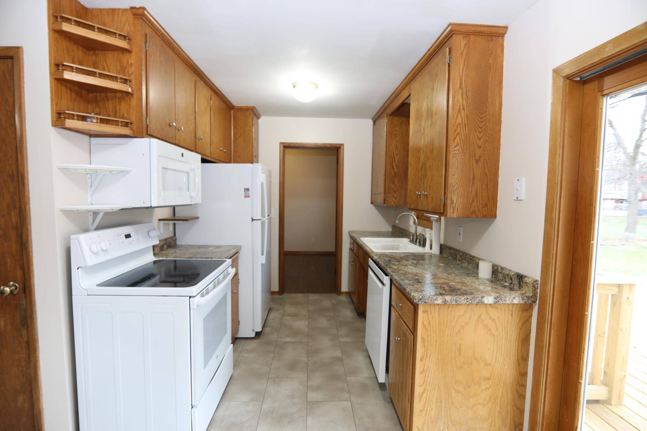 2348 113th AVE NW, Coon Rapids, MN 55433