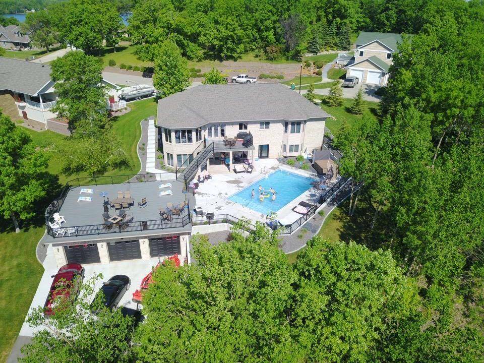 2131 Memory LN, Detroit Lakes, MN 56501