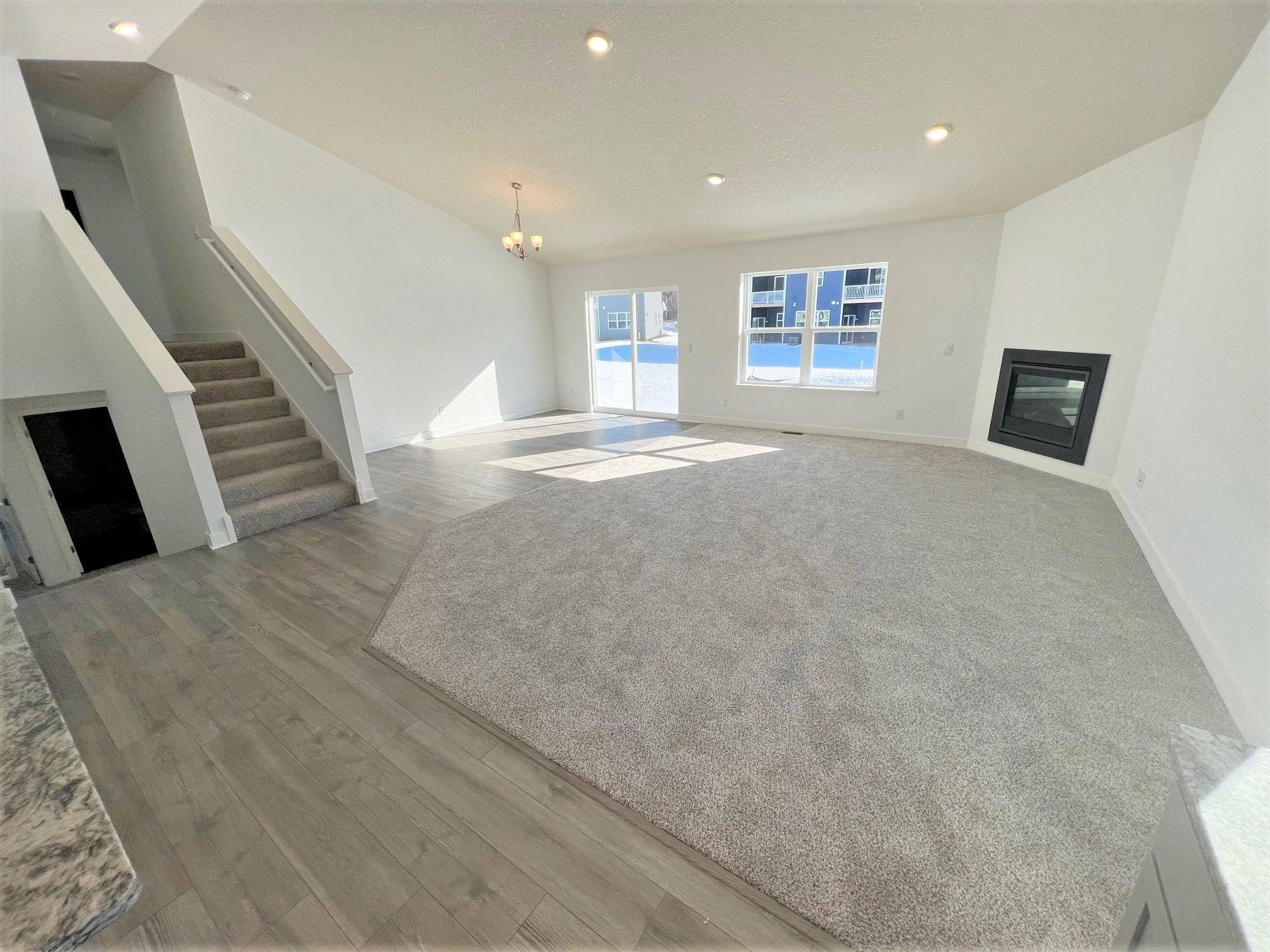 13680 Carrakay WAY, Rosemount, MN 55068