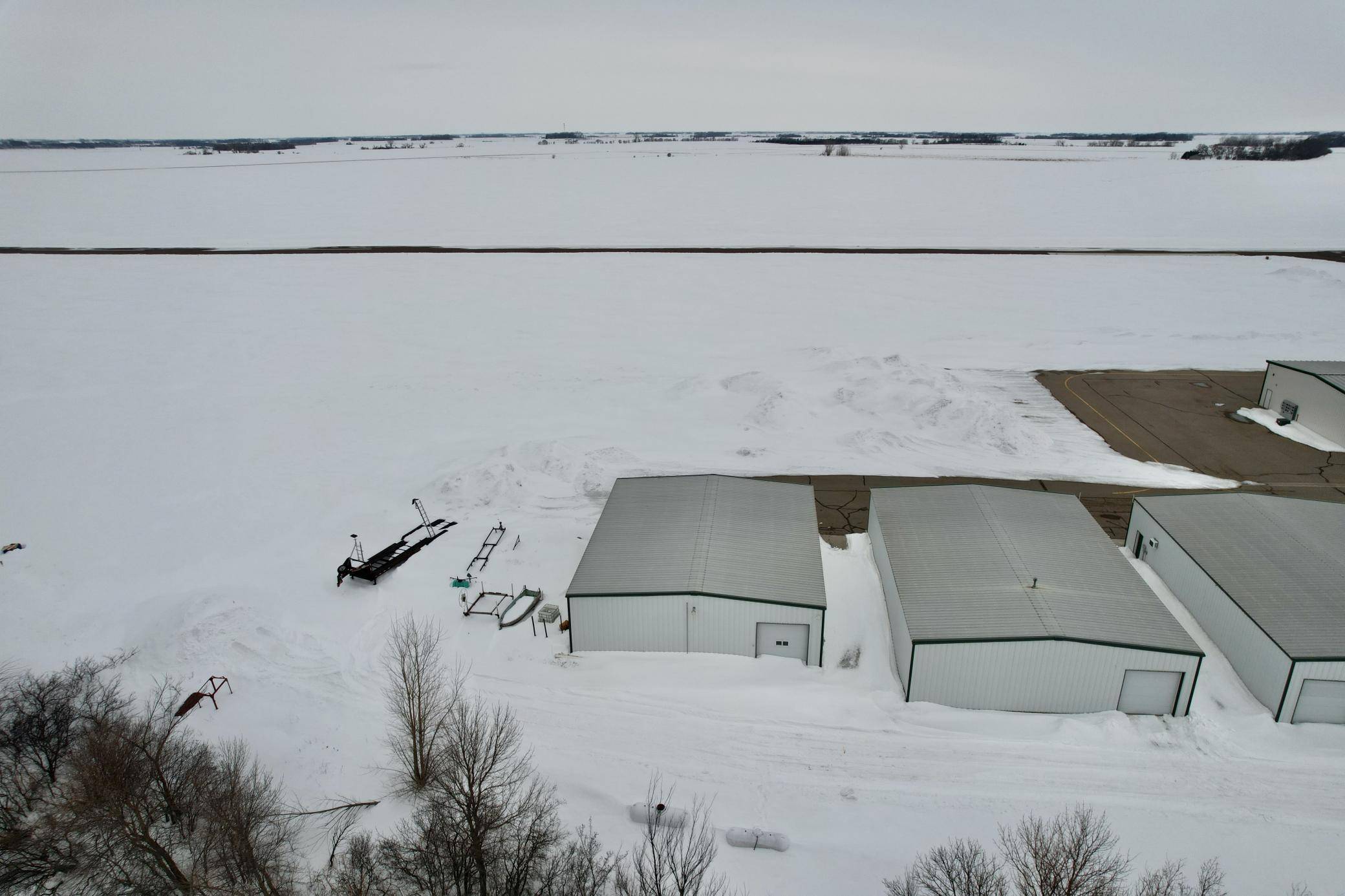 1111 2nd Street SW #Hangar 3, Elbow Lake, MN 56531