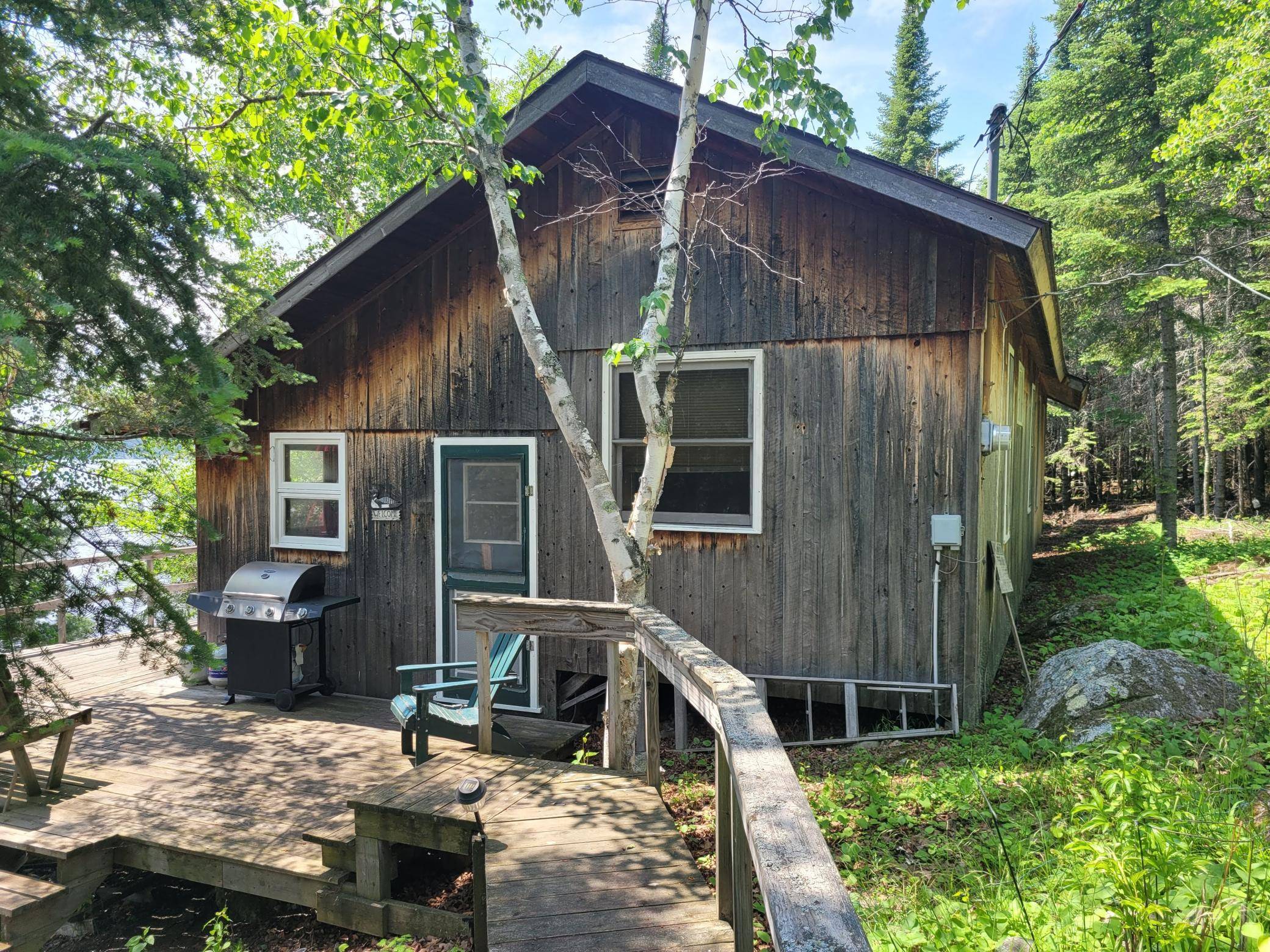 2490 Keyes IS, International Falls, MN 56649