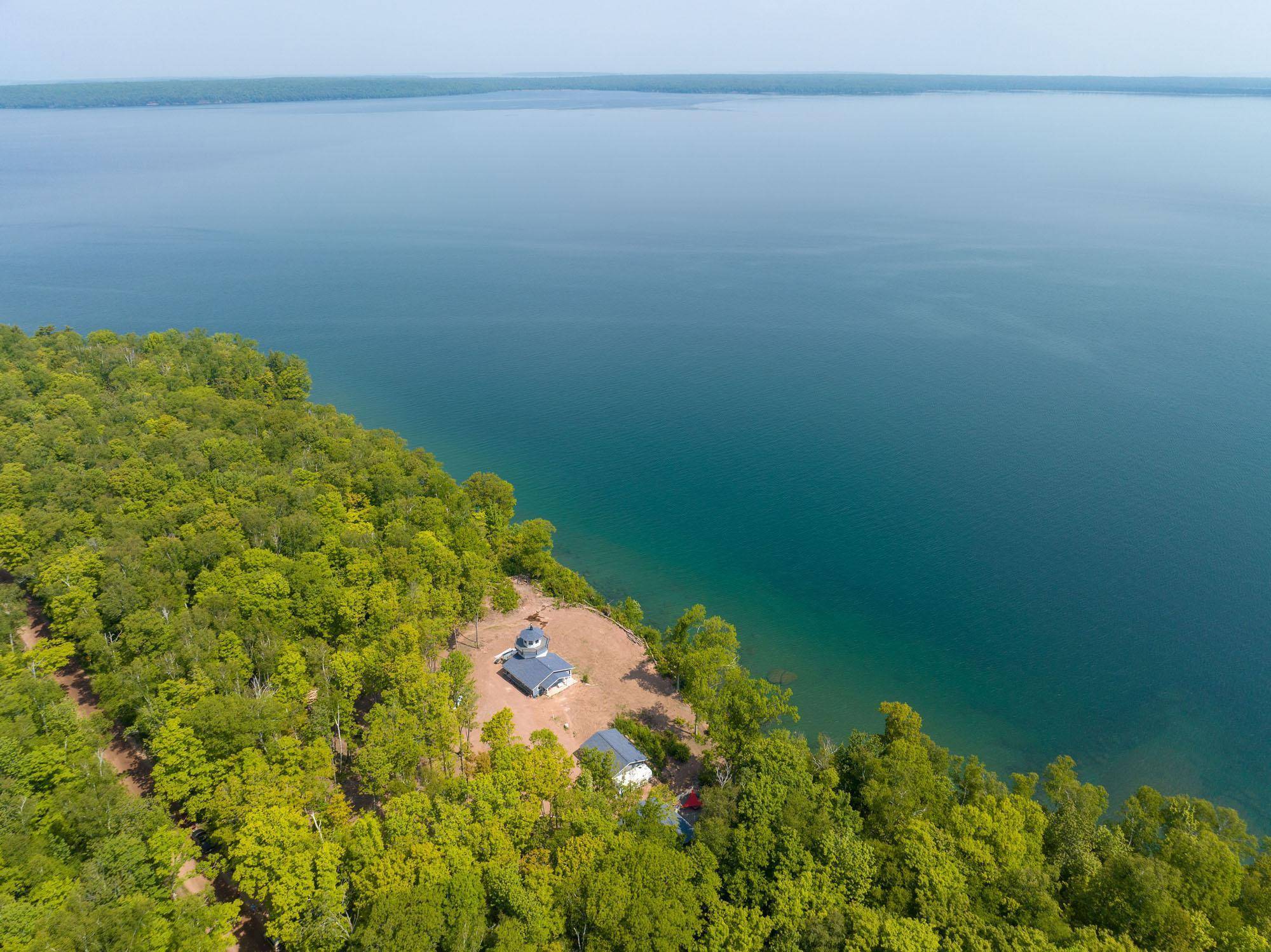 3756 North Shore Rd, Ashland, WI 54850