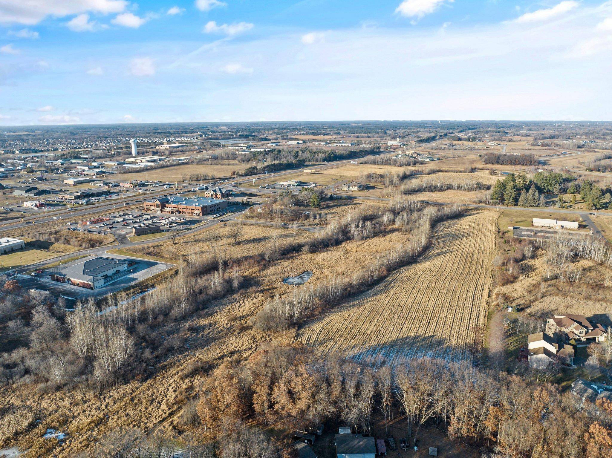 702 Heritage BLVD NE, Isanti, MN 55040