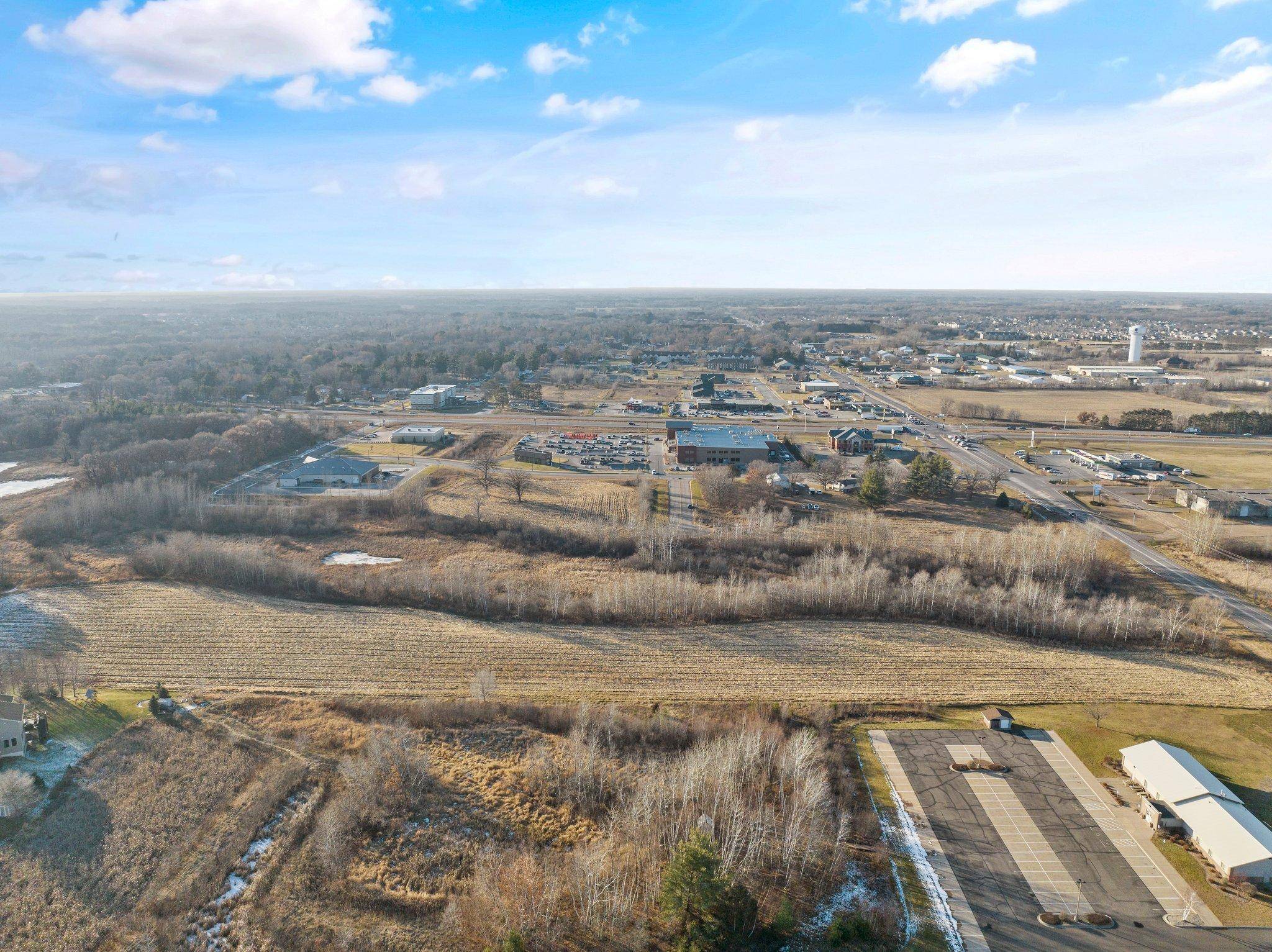 702 Heritage BLVD NE, Isanti, MN 55040