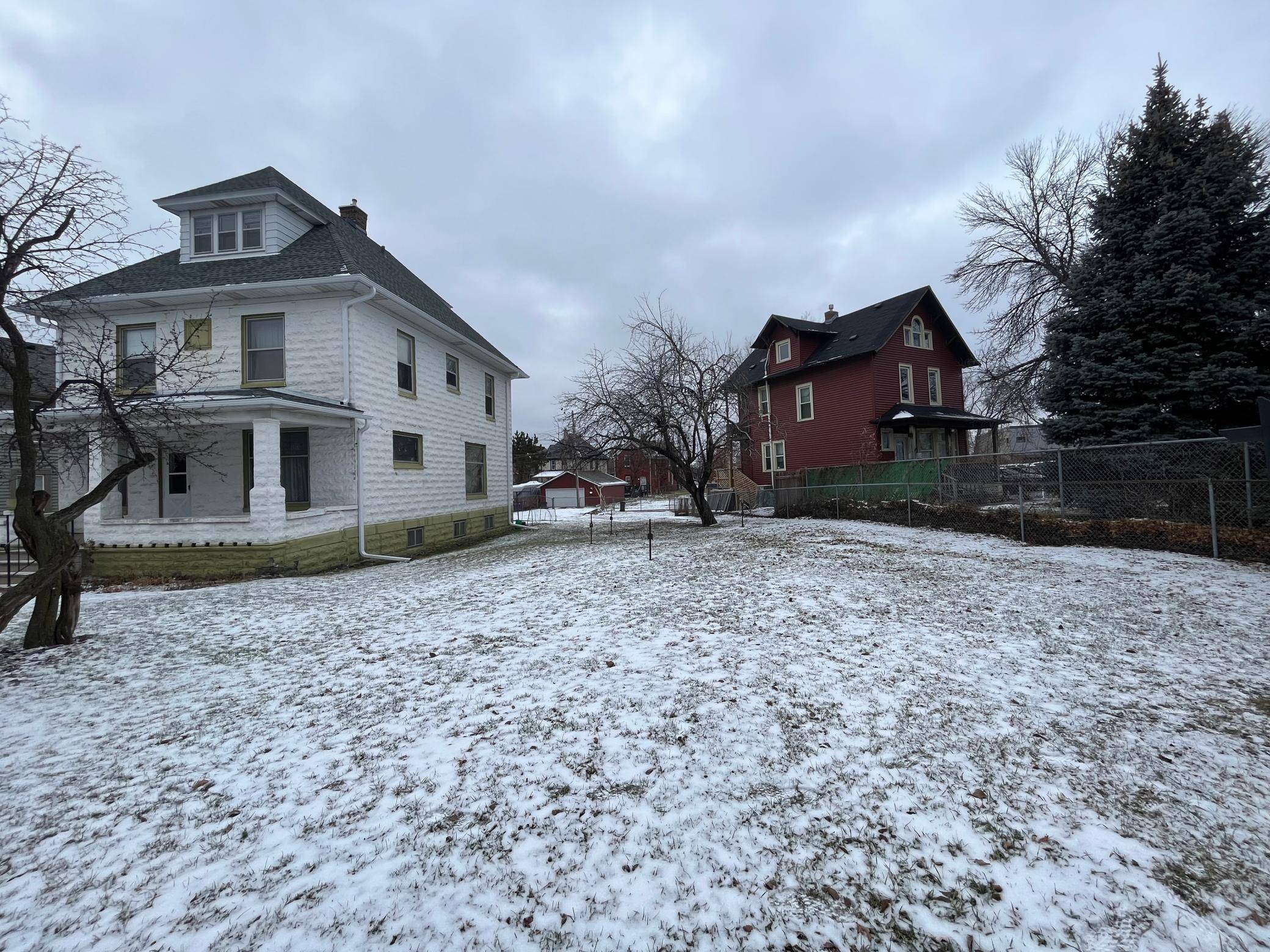352 Como AVE, Saint Paul, MN 55103