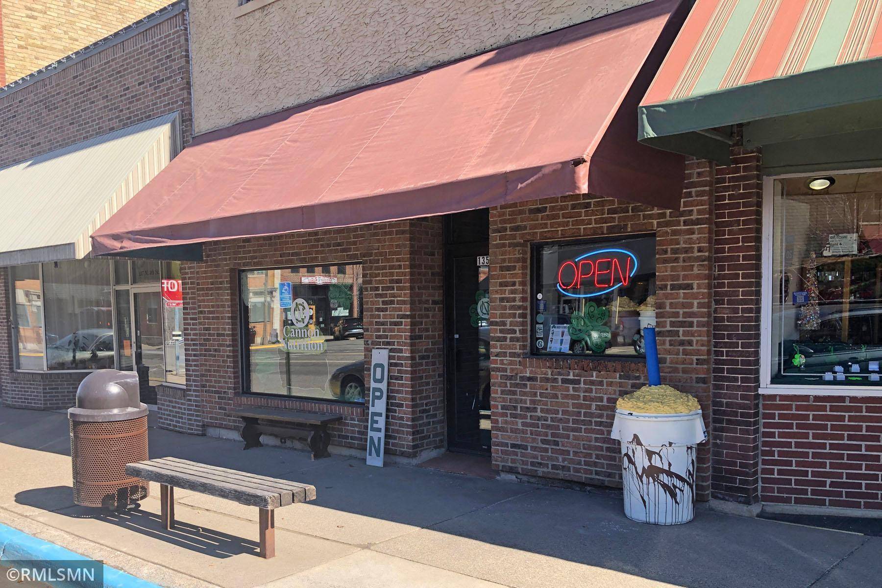 135 4th ST N, Cannon Falls, MN 55009