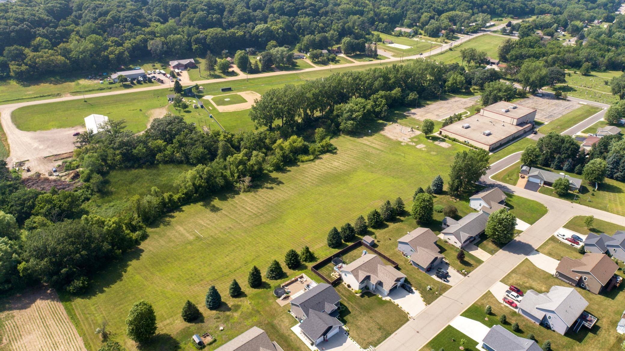 XXX South Lot South ST, Henderson, MN 56044