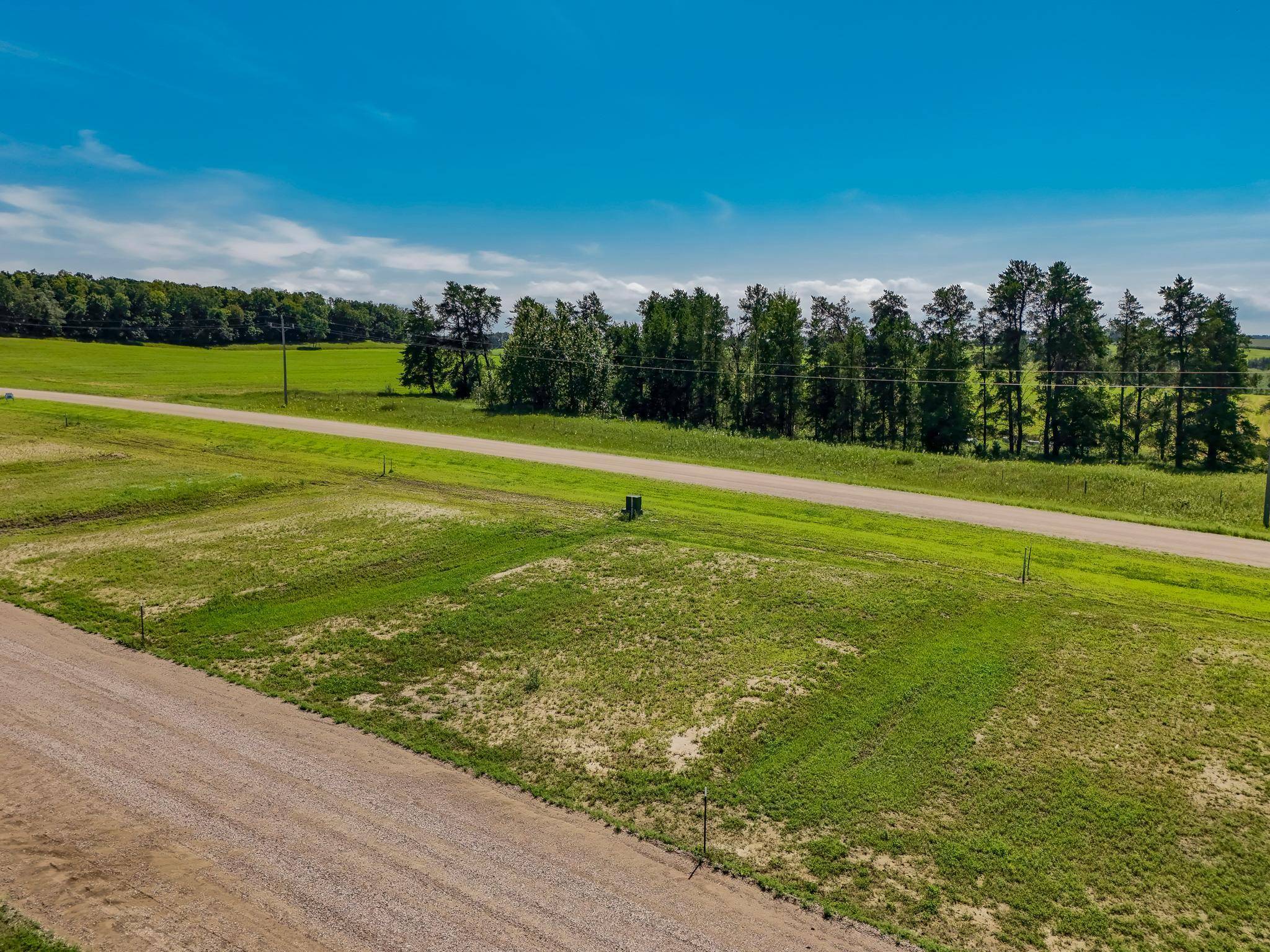 37577 470th St #21, Frazee, MN 56544