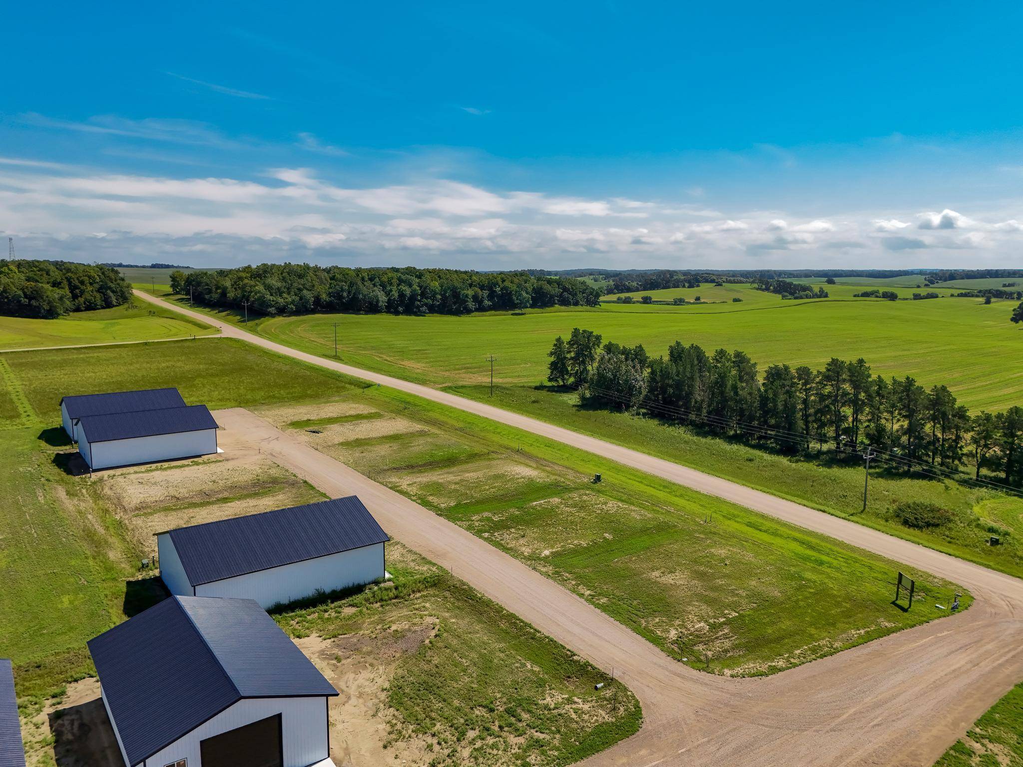 37577 470th St #21, Frazee, MN 56544
