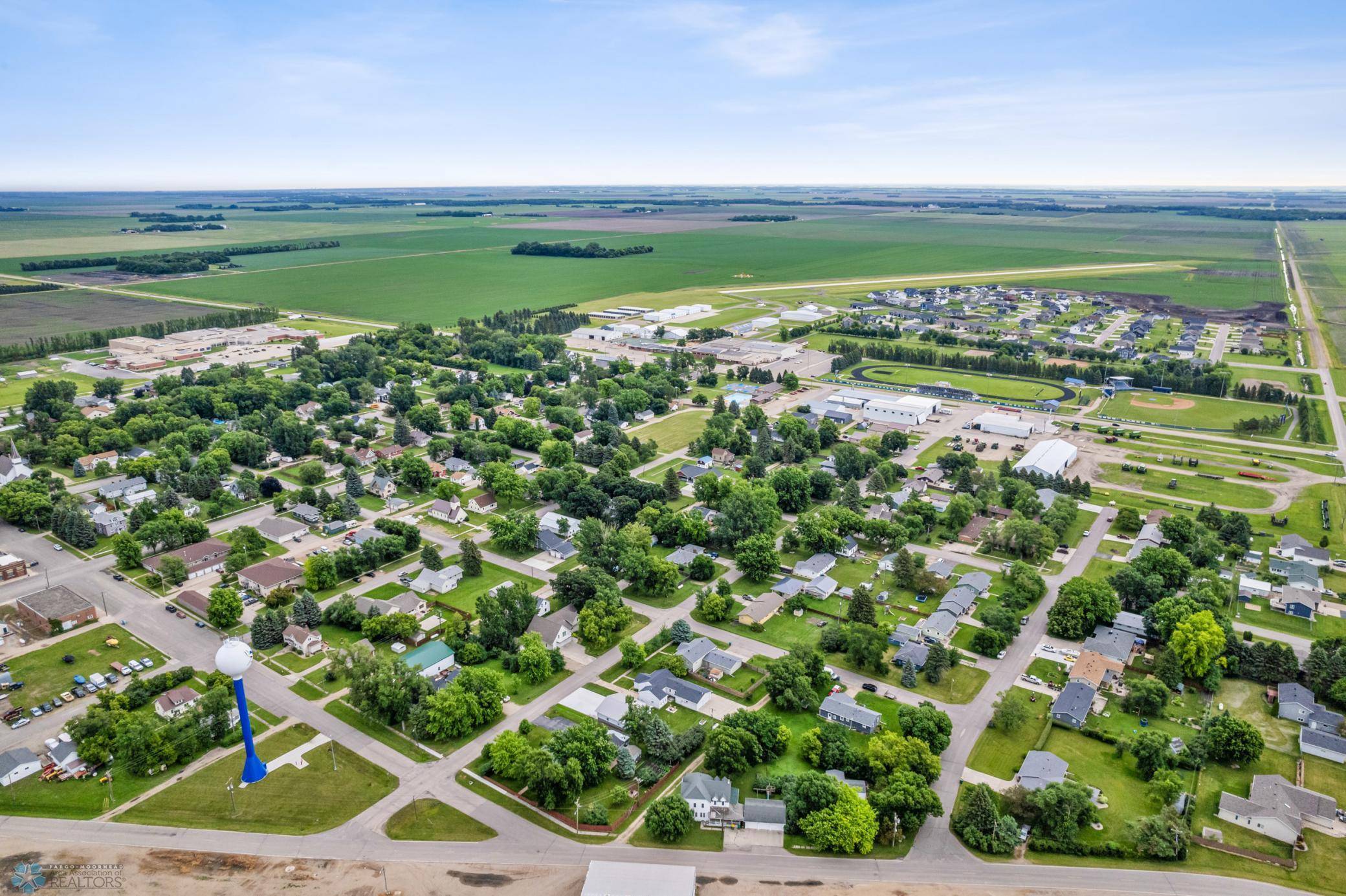 633 Norman Drive, Kindred, ND 58051
