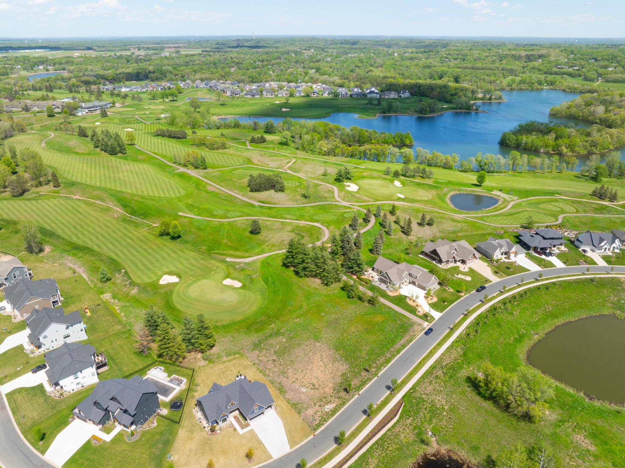 1353 Palmer DR N, Lake Elmo, MN 55042