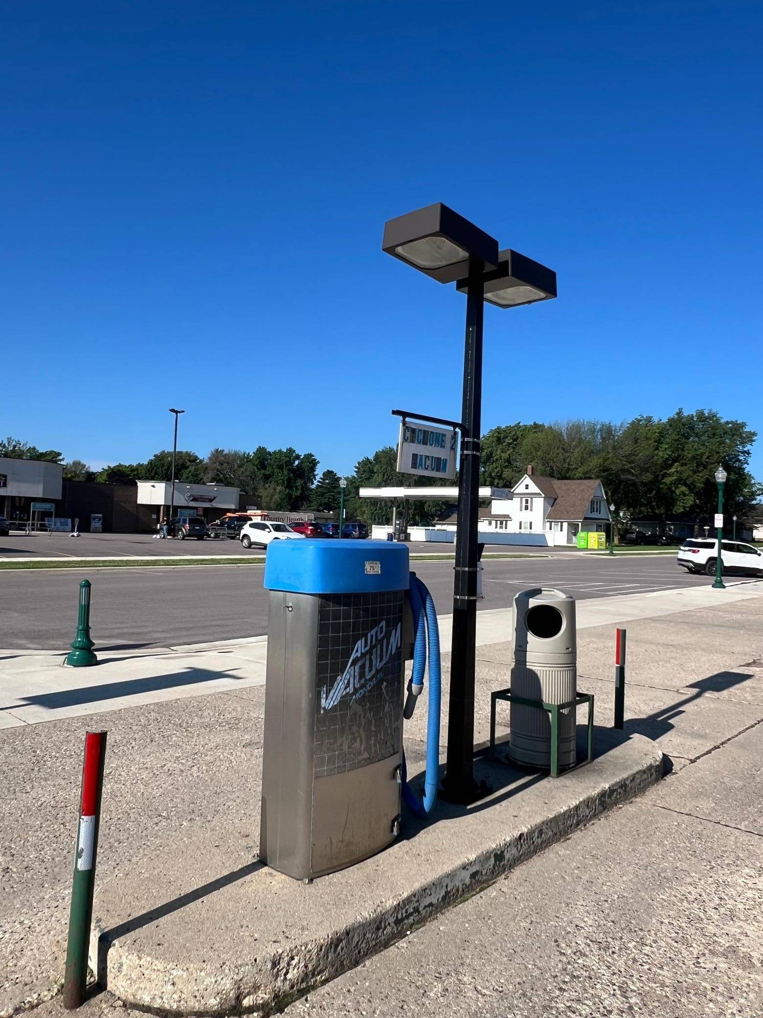 104 W Central ST, Springfield, MN 56087