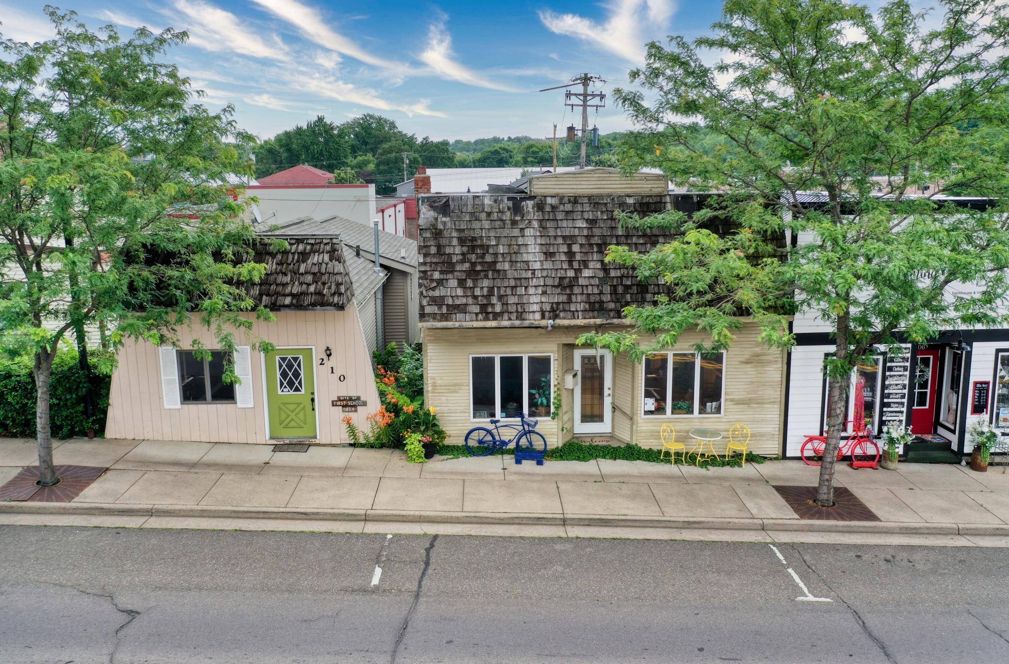 208 N Cascade ST, Osceola, WI 54020