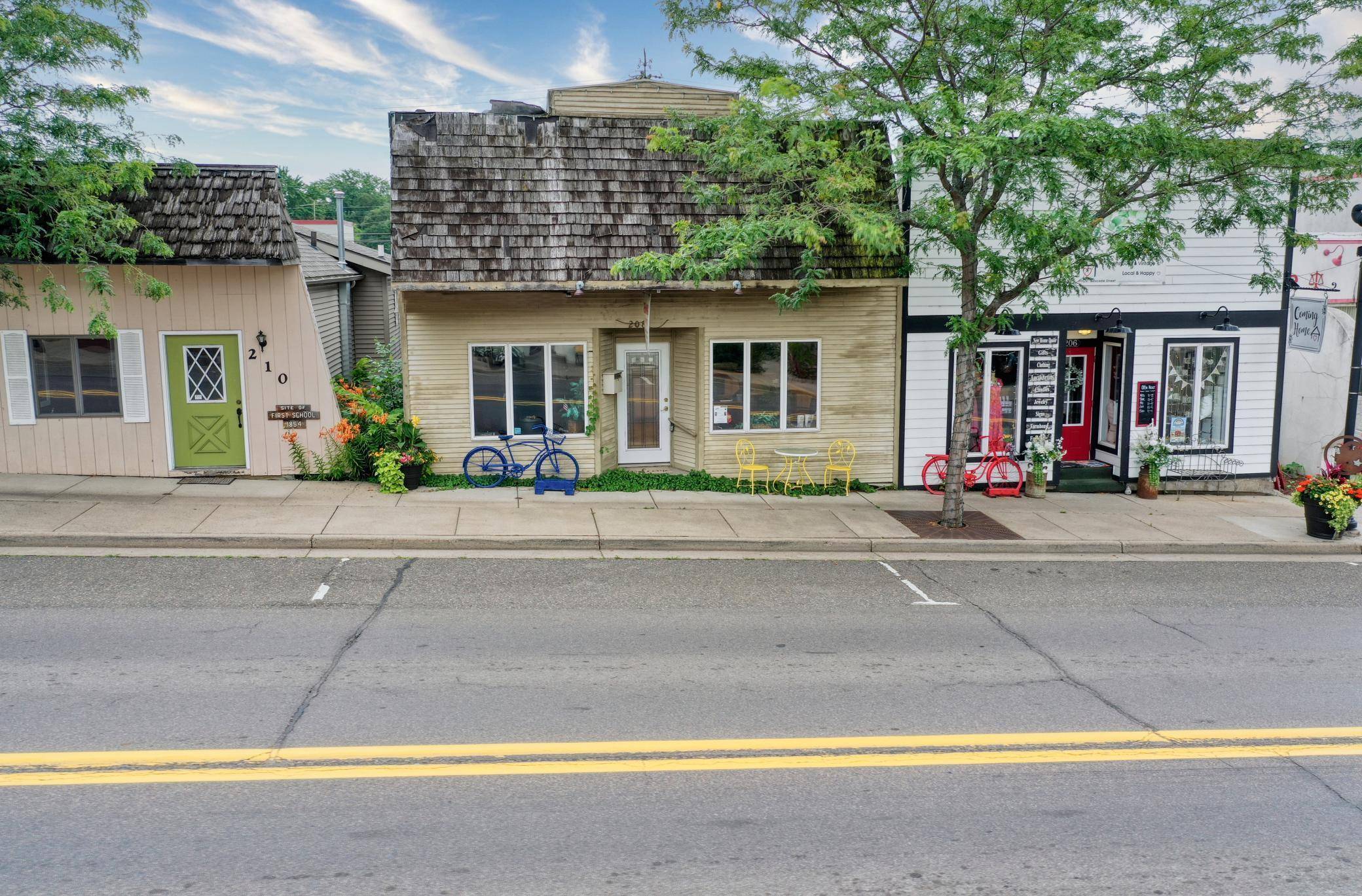 208 N Cascade ST, Osceola, WI 54020