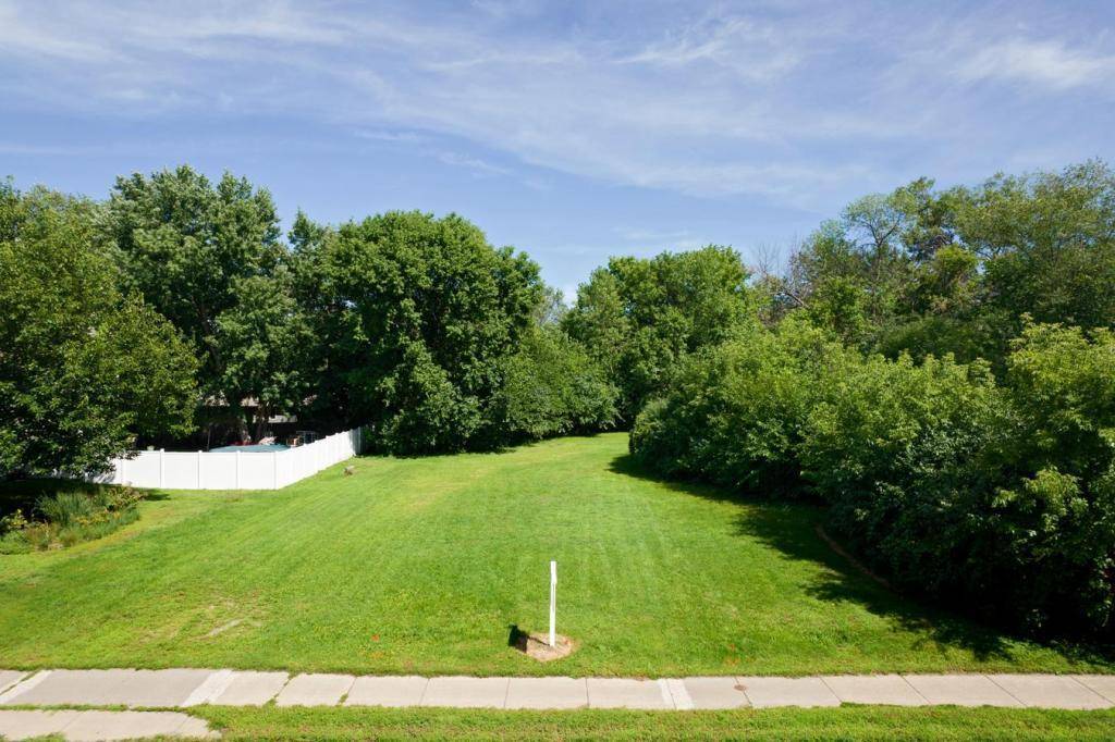 1836 Hamline AVE N, Roseville, MN 55113