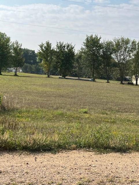 46250 County Rd 15 RD, Windom, MN 56101