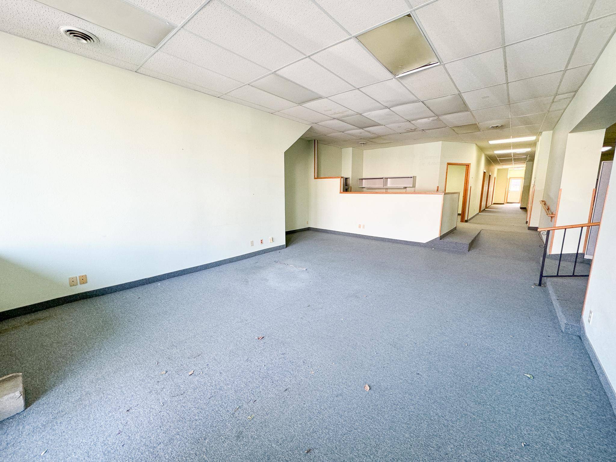 110 - 112 E Lincoln AVE, Fergus Falls, MN 56537