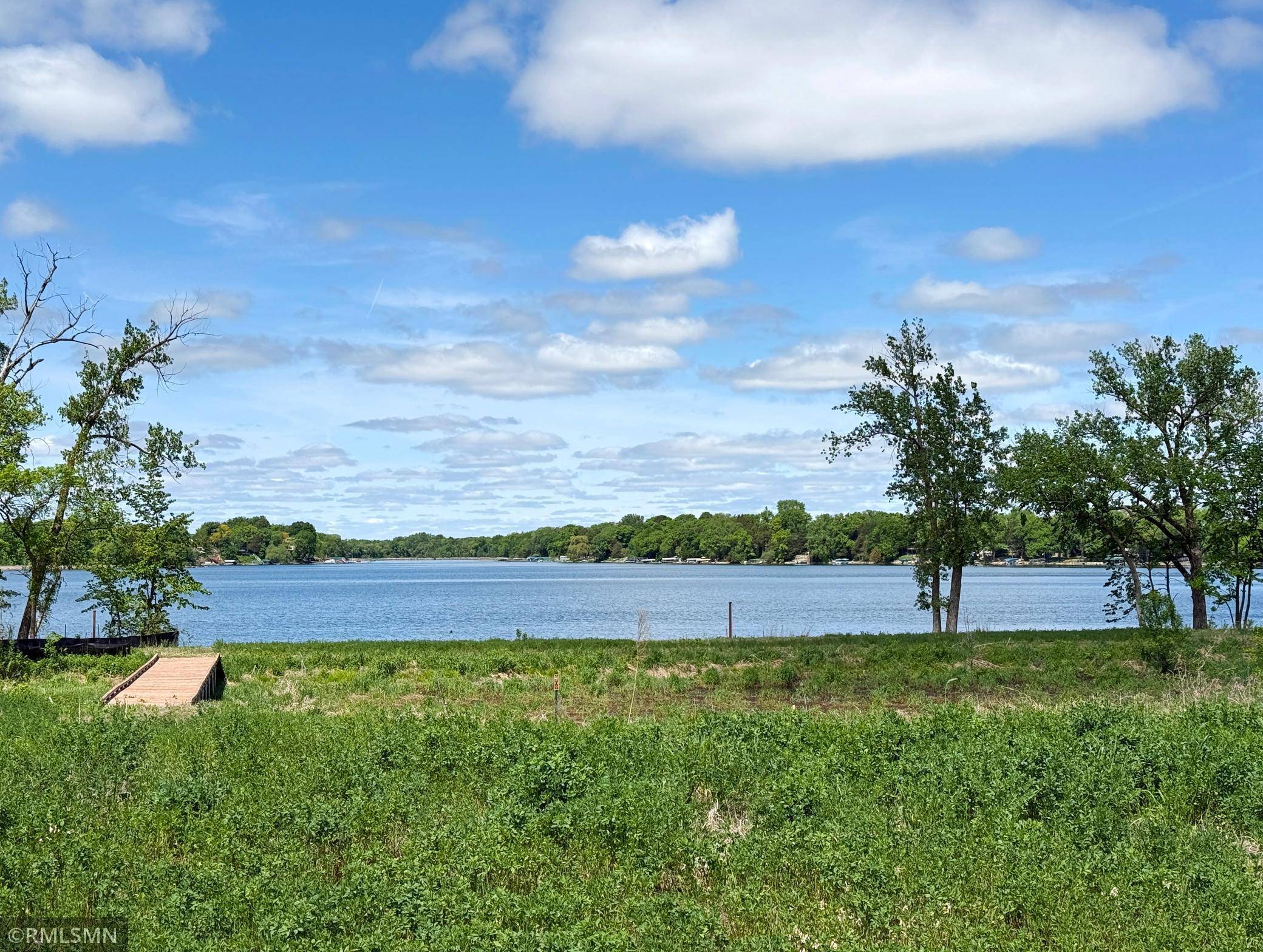 7610 Lake John DR, Annandale, MN 55302