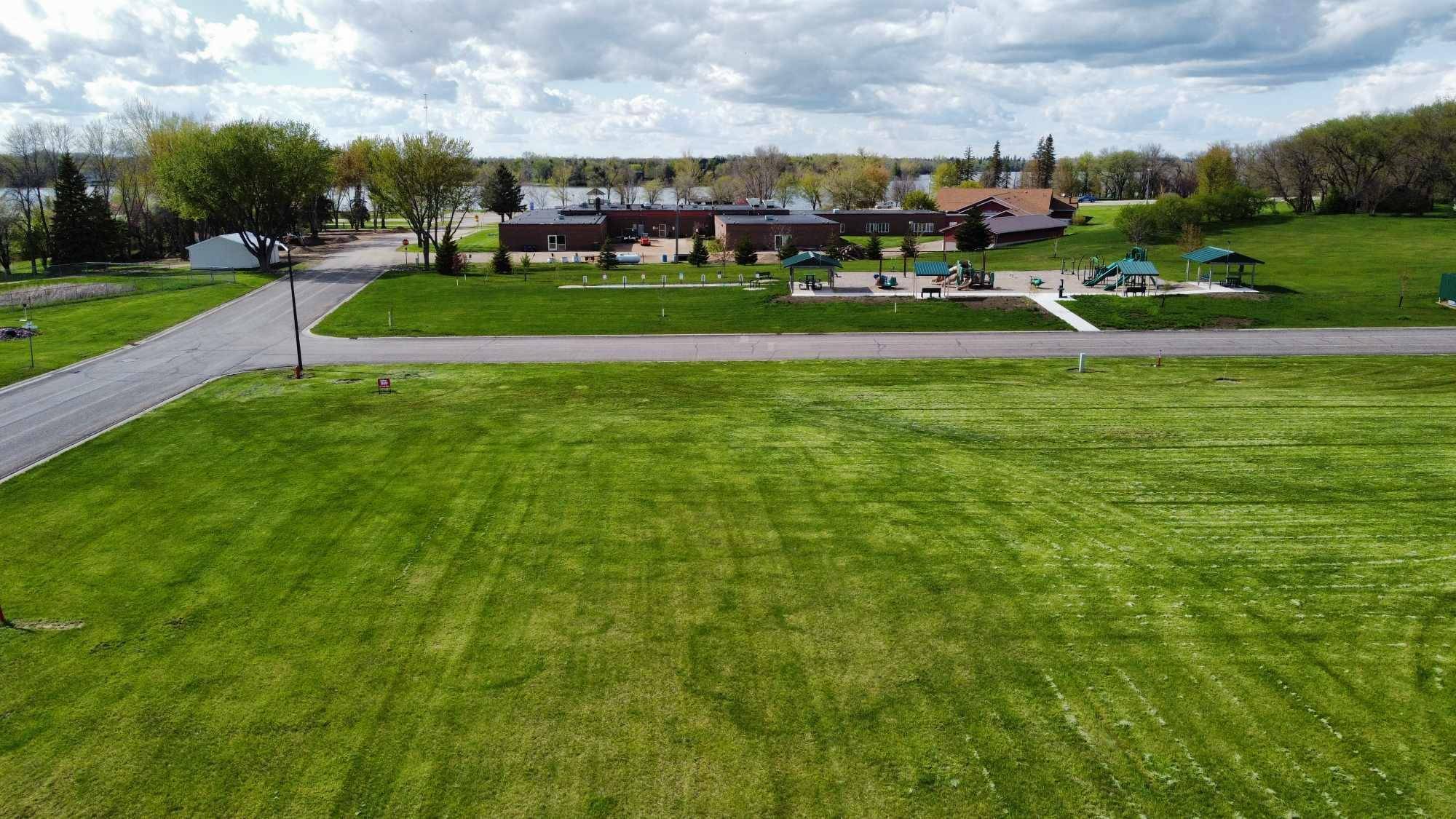 2021 Eastbay Ave, Balaton, MN 56115