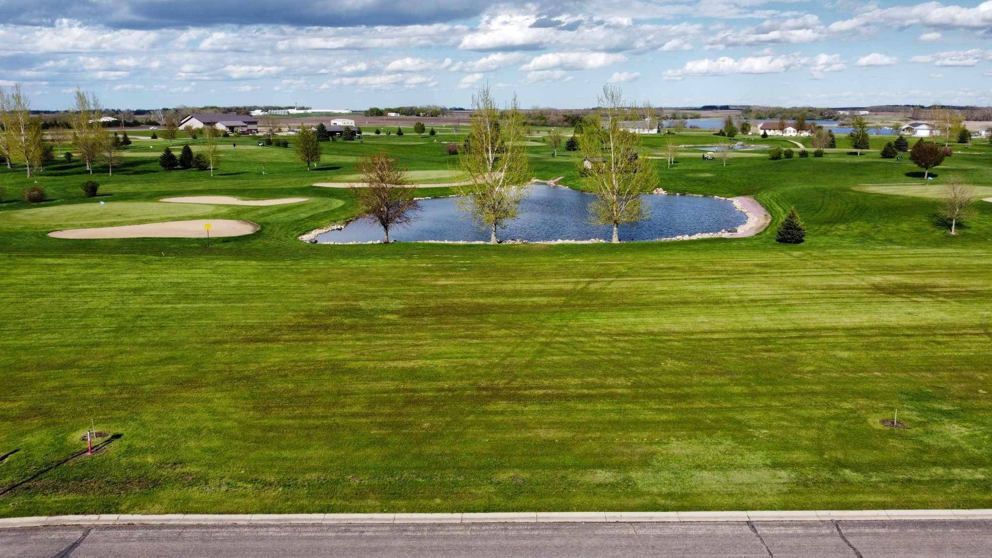 2021 Eastbay Ave, Balaton, MN 56115