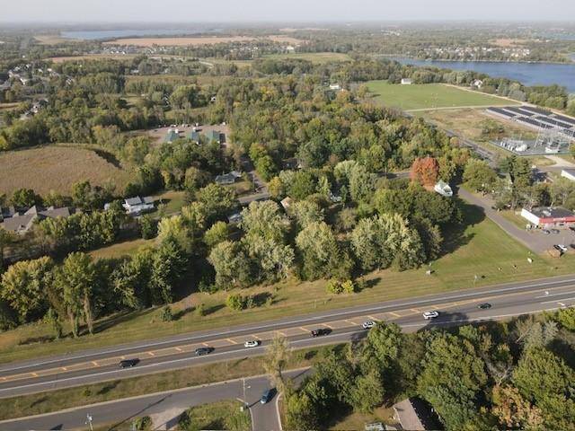 12207 Lake LN N, Lindstrom, MN 55045