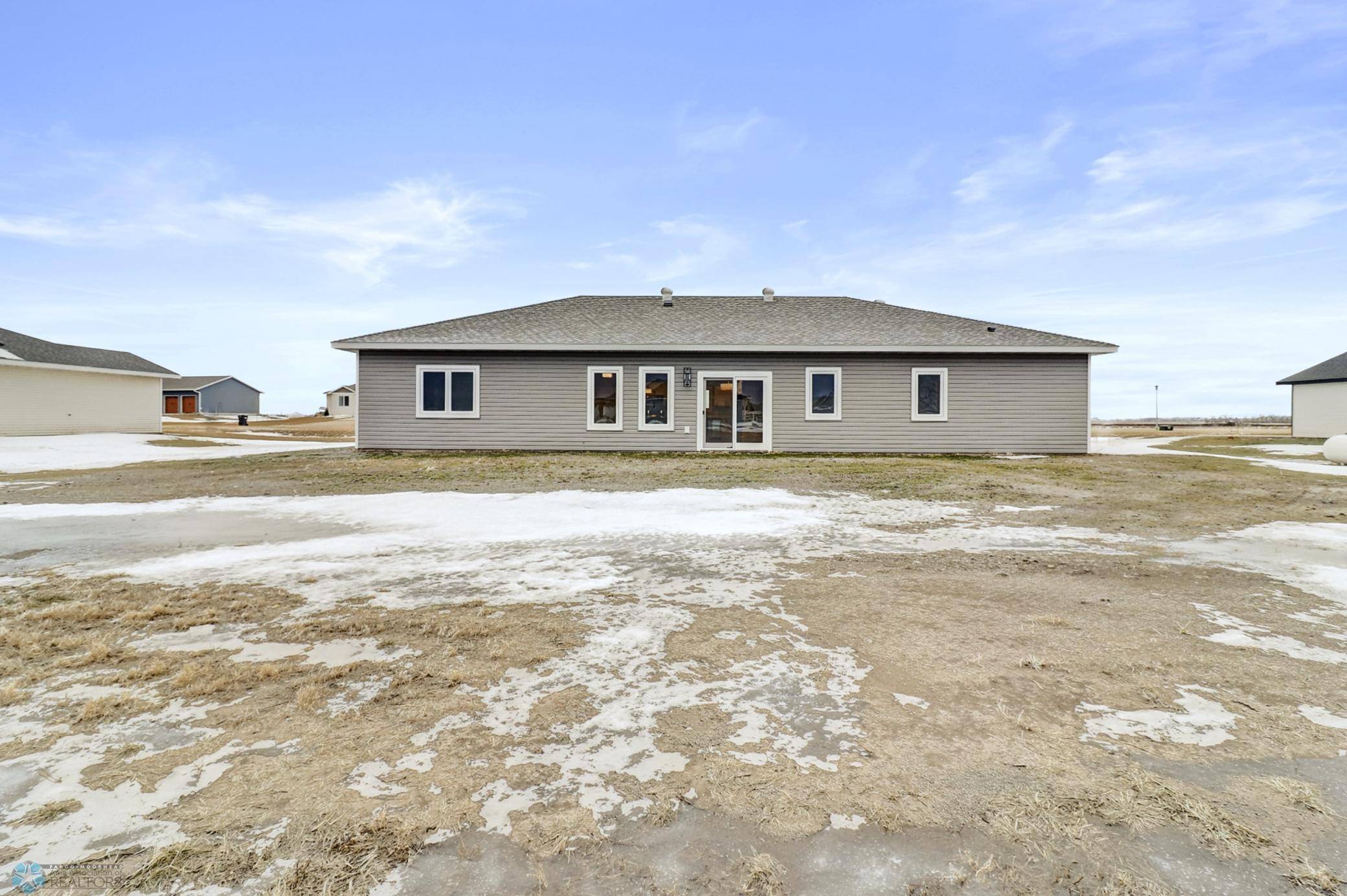 608 Blaine ST N, Colfax, ND 58018
