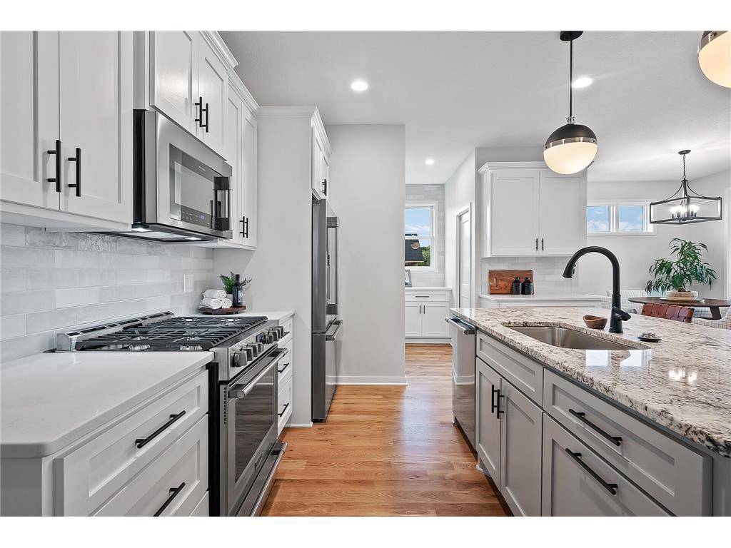 11236 Freedom WAY, Hanover, MN 55341