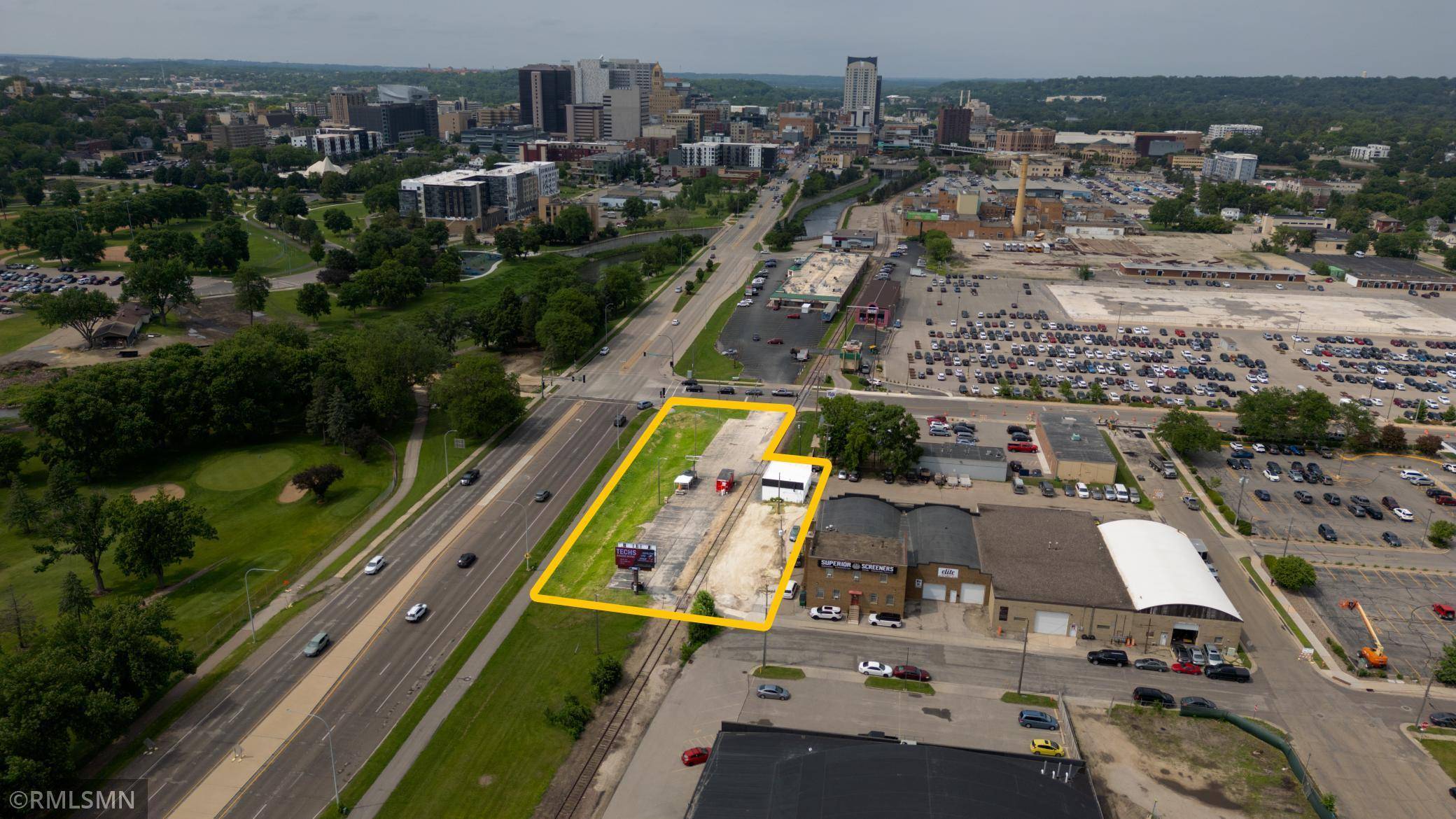 12 9th ST SE, Rochester, MN 55904