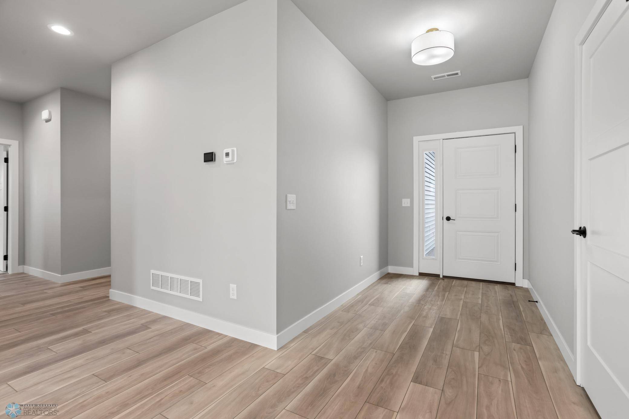 707 BLAINE ST N, Colfax, ND 58018