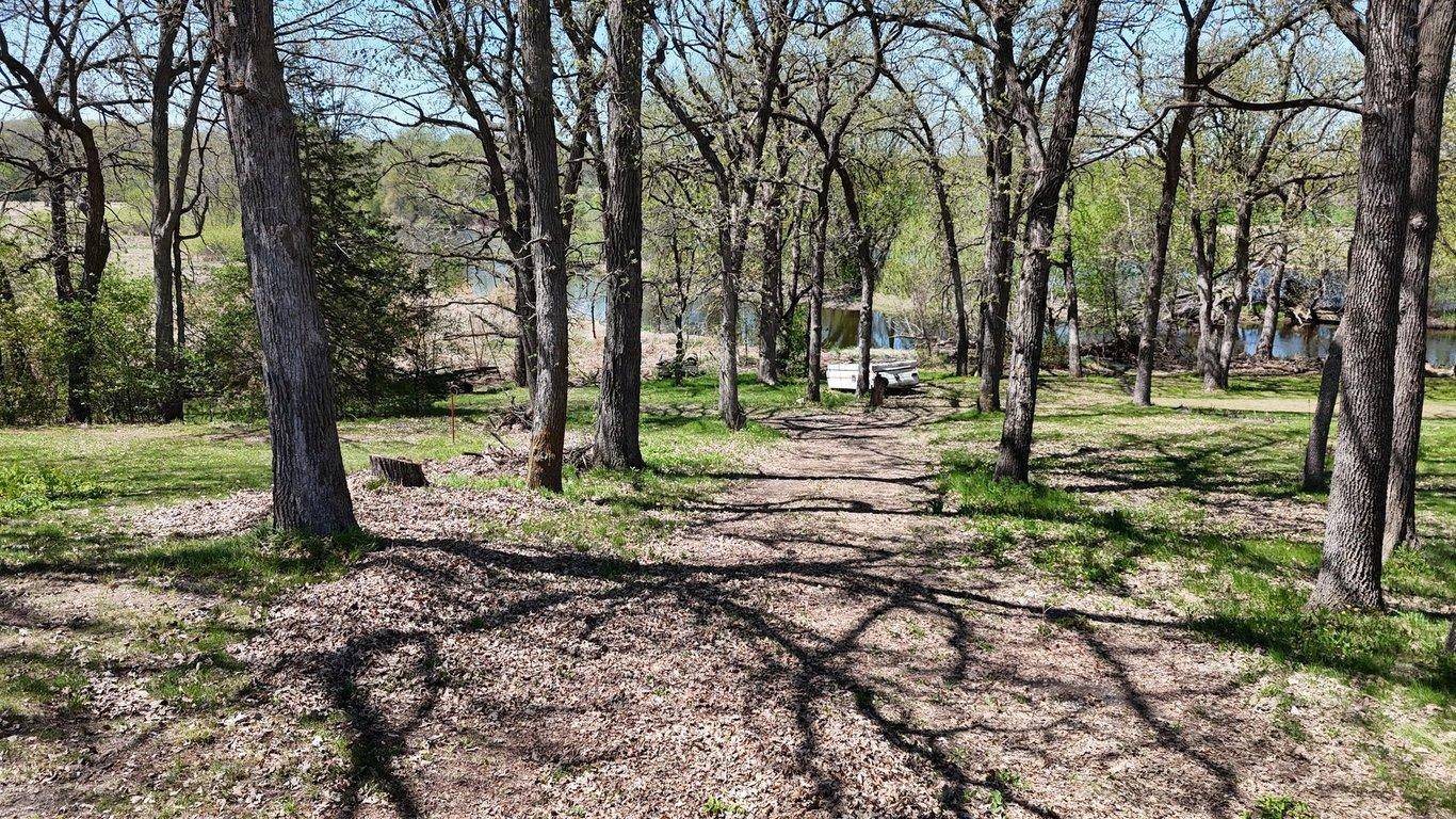 xxx Rivers Edge Road, Saint Cloud, MN 56301