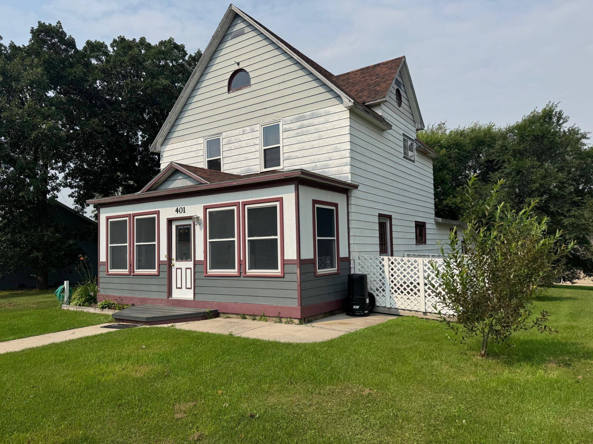 401 S Main ST, Badger, MN 56714