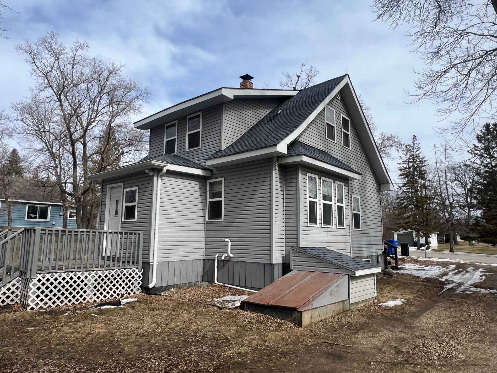 1126 Linden LN, Detroit Lakes, MN 56501