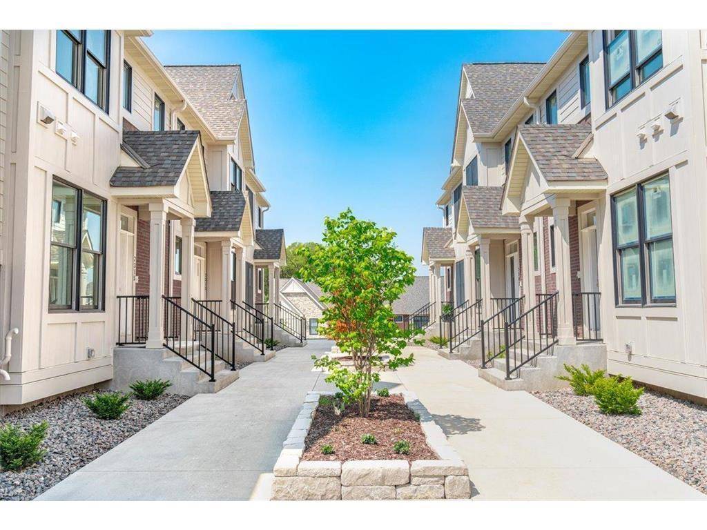 2315 Simply Living Lane #C, Hudson, WI 54016