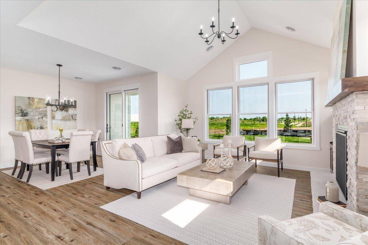 2229 Sharon Lane, Hudson, WI 54016