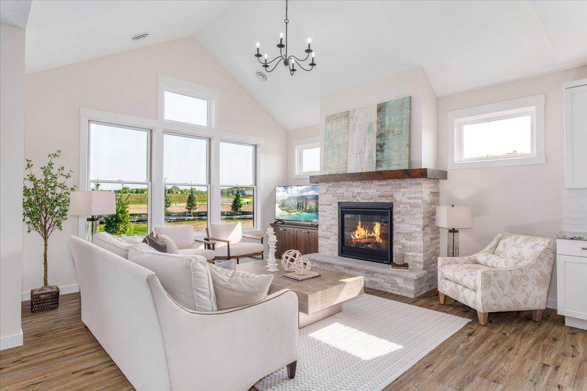 2477 Sharon Lane, Hudson, WI 54016