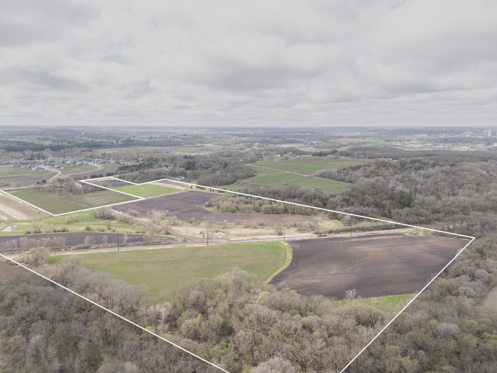 3415 College View RD E, Rochester, MN 55904