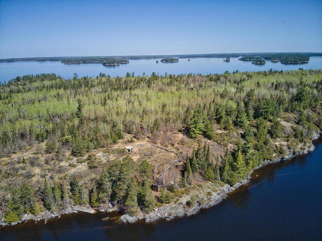 2116 Red Crest IS, International Falls, MN 56649
