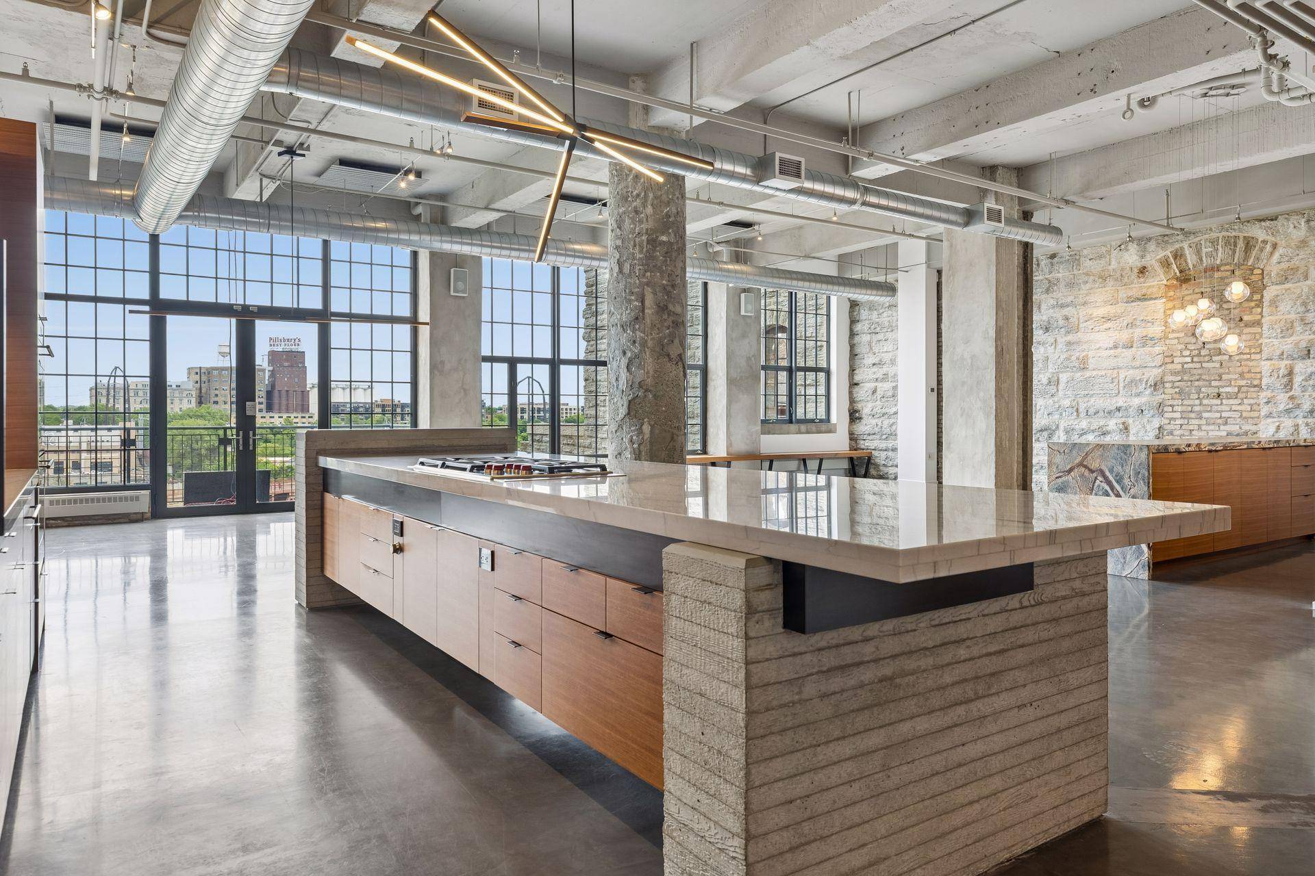 700 S 2nd ST #W31, Minneapolis, MN 55401